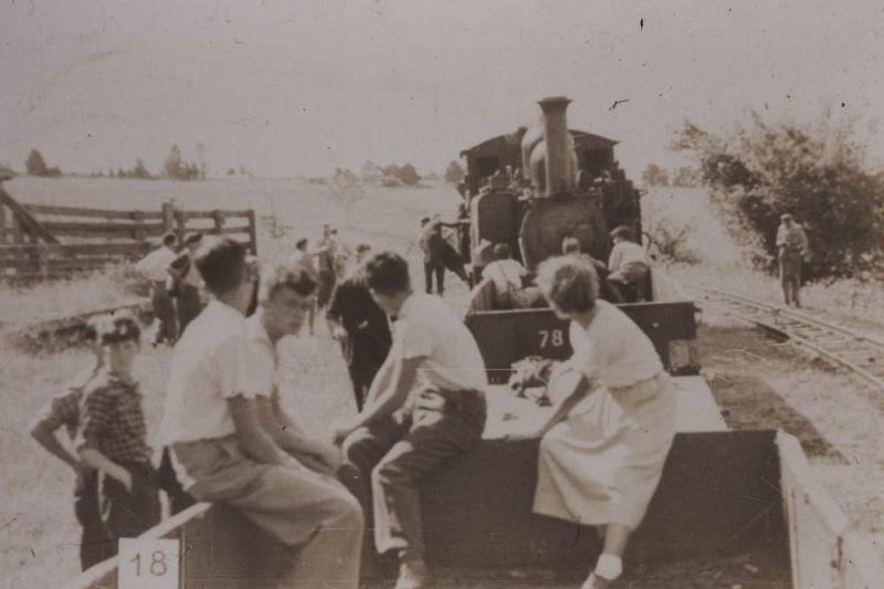 Scenes on VR Narrow Gauge slide 19
