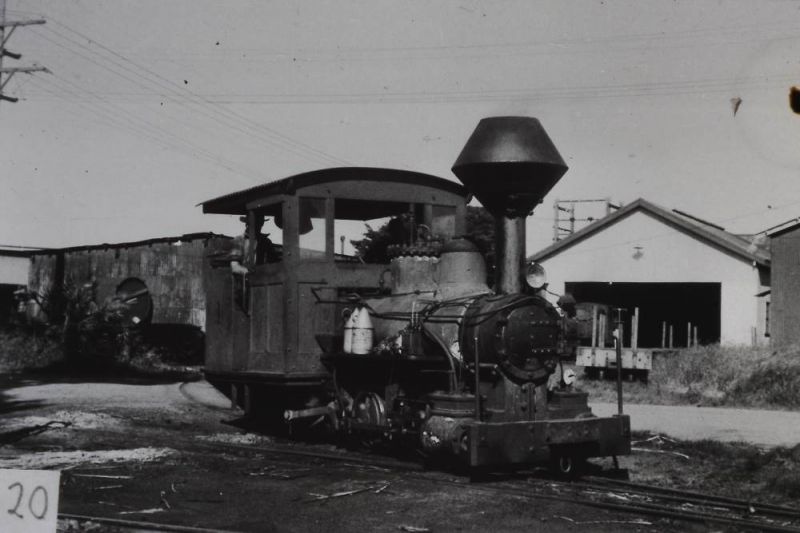 Locomotives on Queensland private railways - ARHS Qld
Slide 20 - Fairymead Mill No 1, 10533/1889.
