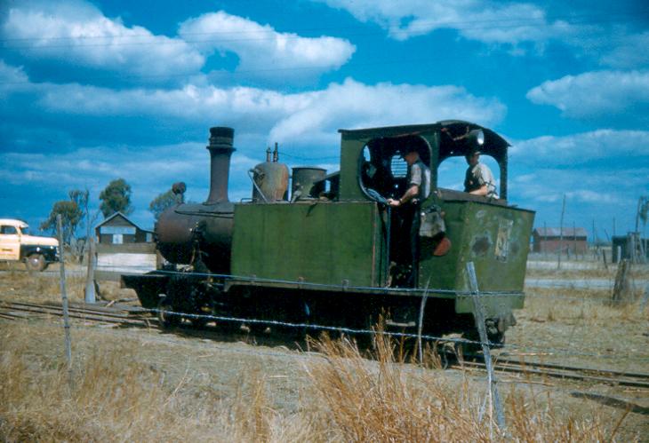 Hunslet 4-6-0T
Hunslet 4-6-0T locomotive at Wallaville, 2', 1954.
