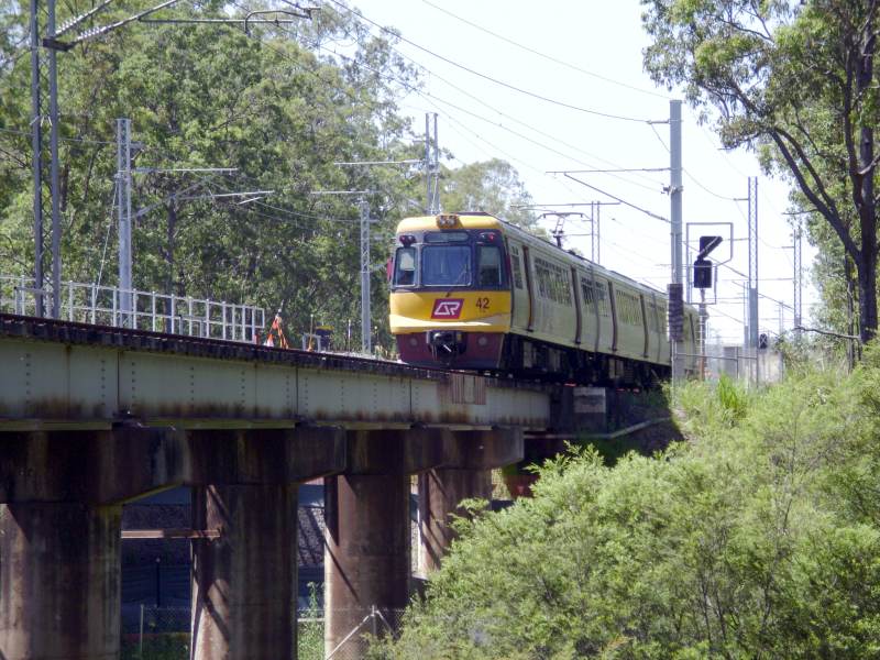 EMU 42
EMU 42 near Elimbah 2008
