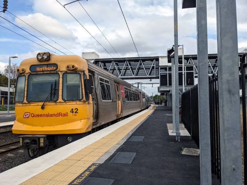EMU 42 Cannon Hill
EMU 42 at Cannon Hill, Northgate service.
