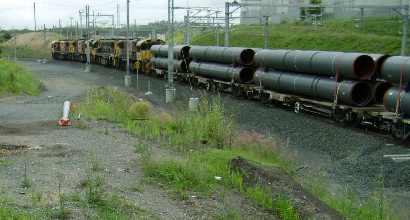 Pipe train heading out west December 2010
