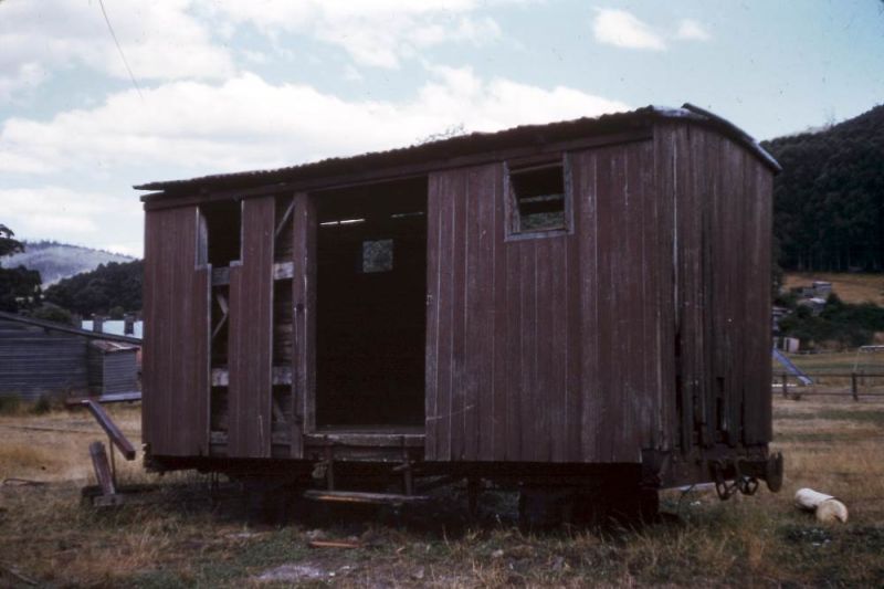 PICT0029s.jpg