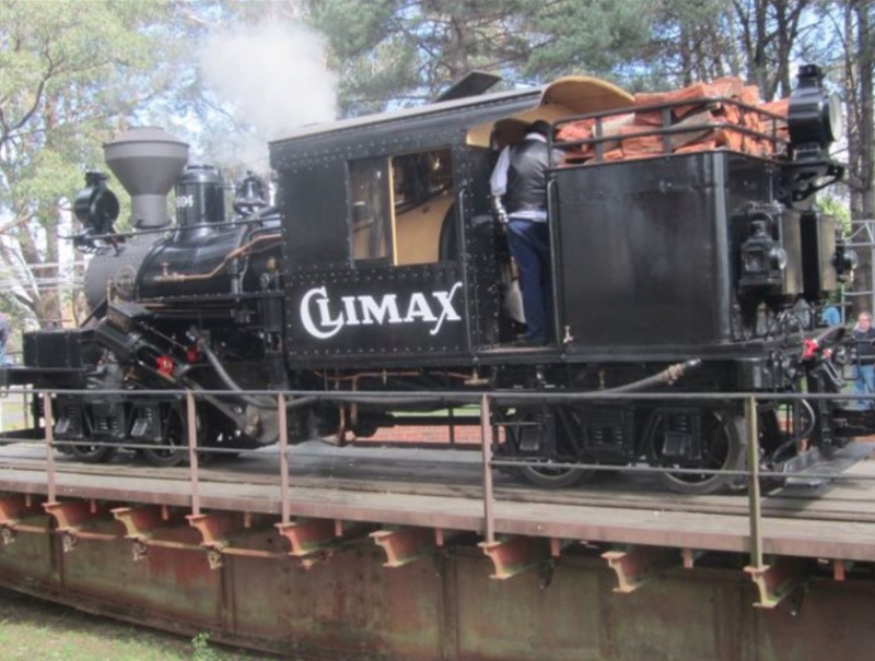 Climax 1694 on dual gauge turntable at Emerald
Climax 1694 - wood burner 2013
